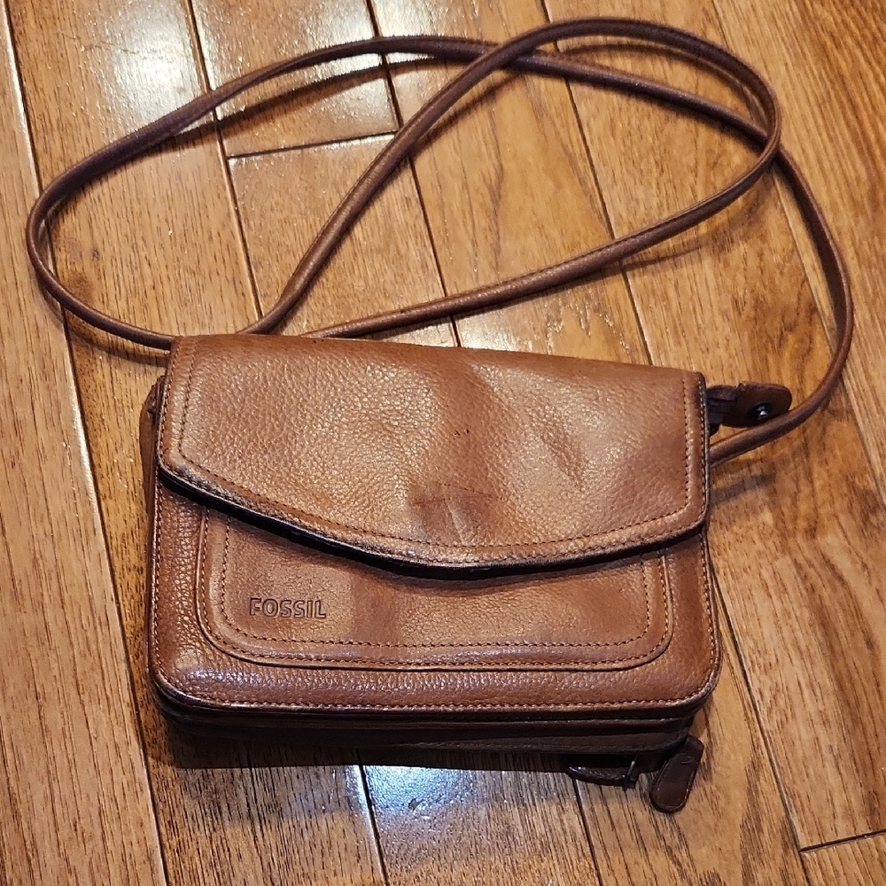 Fossil Tan Leather Crossbody Bag